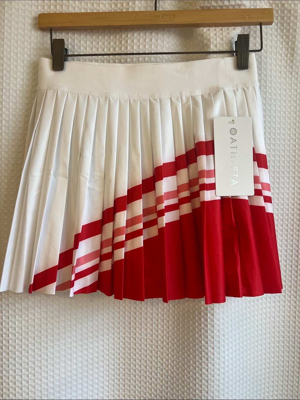 Athleta White and Red Pleated Tennis Skirt